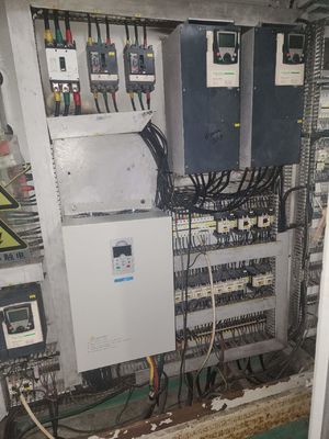 Buon prezzo Progettazione scalabile Inomax Variabile velocità Drive per compressori HVAC e miscelatori 400V in linea